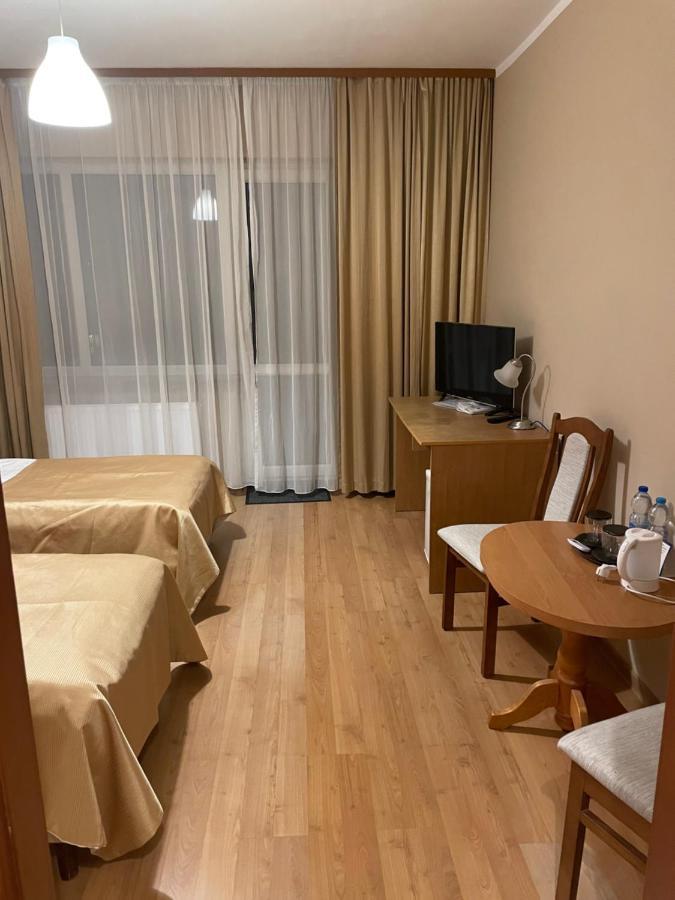 Bed and Breakfast Neptun Miedzychod Exterior foto