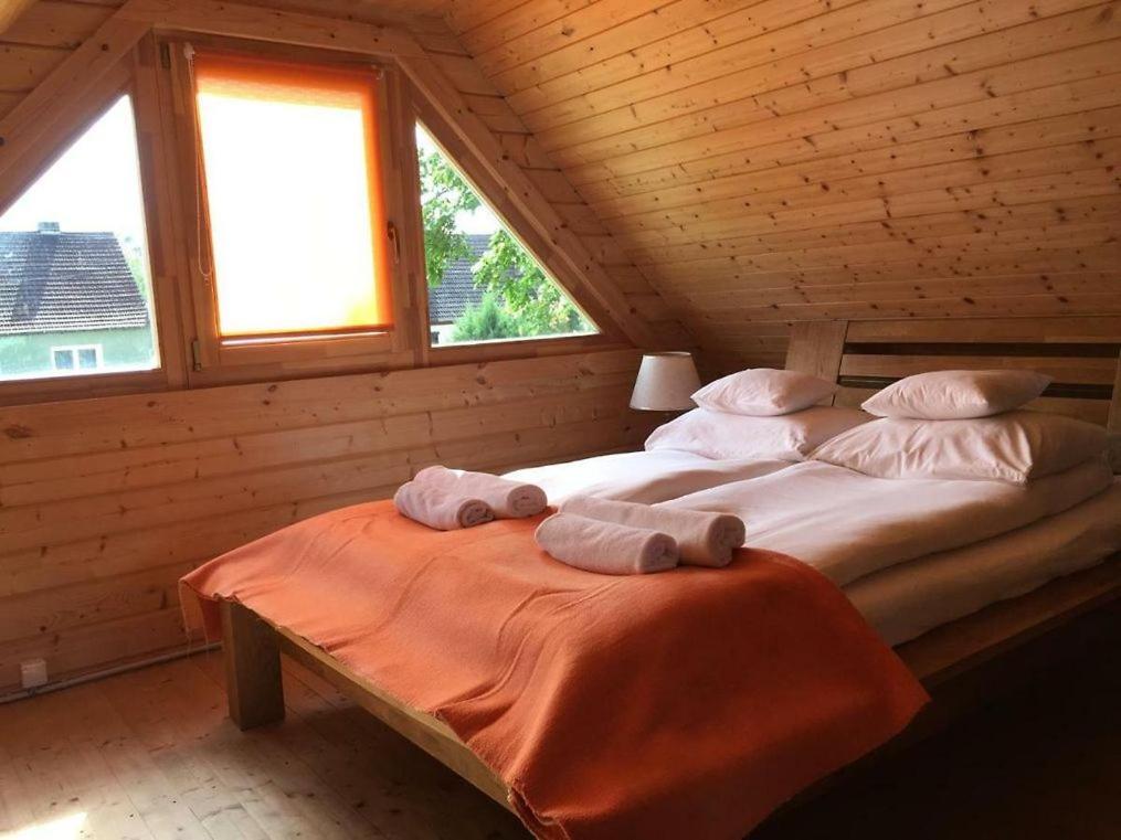 Bed and Breakfast Neptun Miedzychod Exterior foto